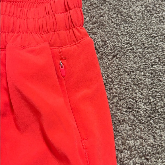 Lululemon Hotty Hot Low Rise Lined Shorts - Picture 2 of 9